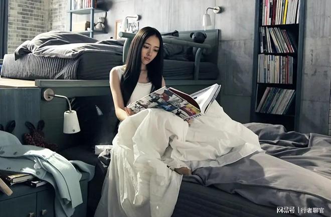 钱向佐带娃有时异地但豪门日子藏不住了开元棋牌试玩郭碧婷手撕谣言：婆婆给(图12)